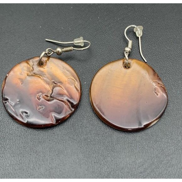 Brown Ombré Iridescent Painted Shell Dangle Earrings Great Fall Color Boho - Picture 3 of 4